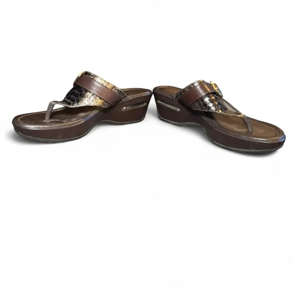 Cole Haan Women’s Size 7.5 Brown Leather Wedge Sandals Thong Flip Flop Air Comfo